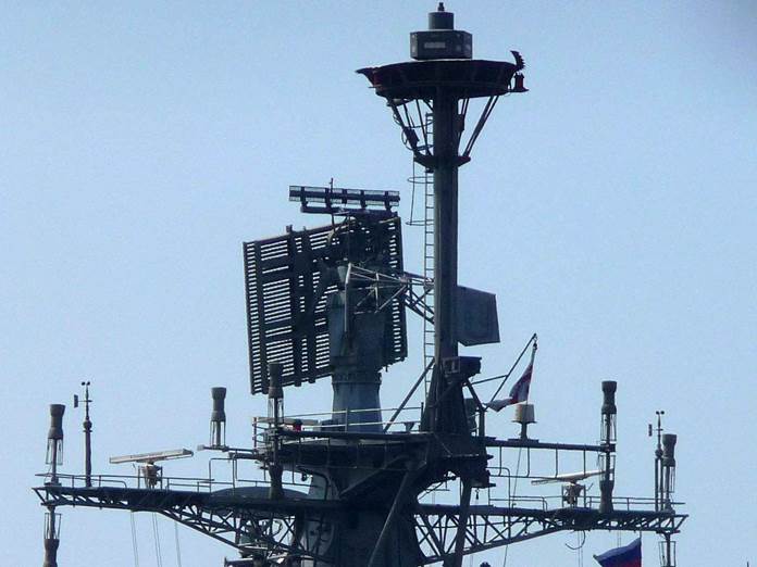 http://dic.academic.ru/pictures/wiki/files/68/D61_INS_Delhi_Fregat-MAE_3D_Radar_Vladivostok_20011-04-19.jpg